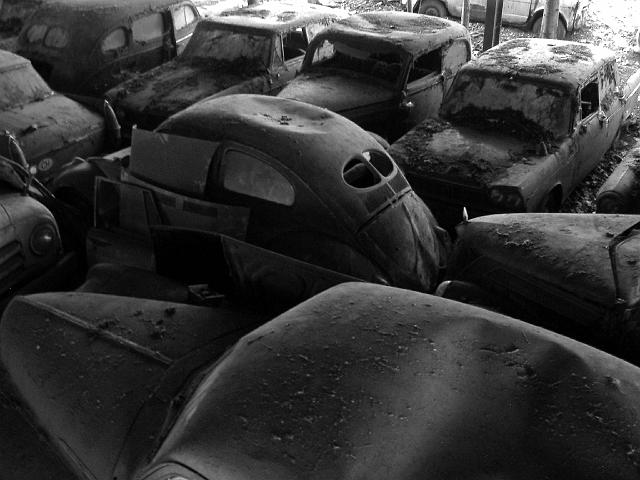 Autofriedhof - 042.JPG - Historischer Autofriedhof,    Gürbetal (CH)